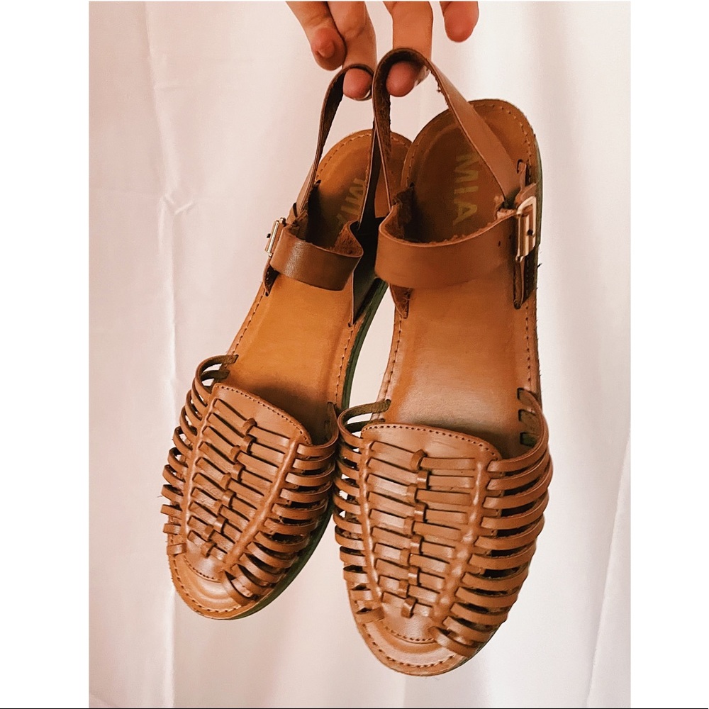 FALL BREEZE WOVEN SANDALS 🍂